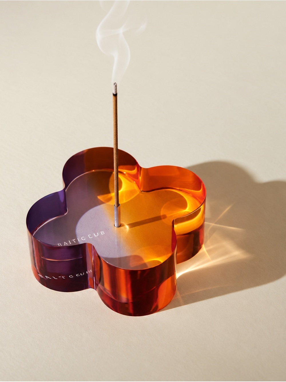 Anthropologie Baltic Club Daisy Incense Holder Amber Colored